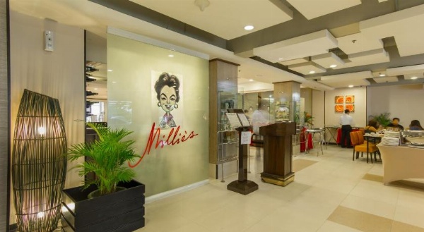 Microtel Inn & Suites By Wyndham Manila/At Mall Of Asia image 6